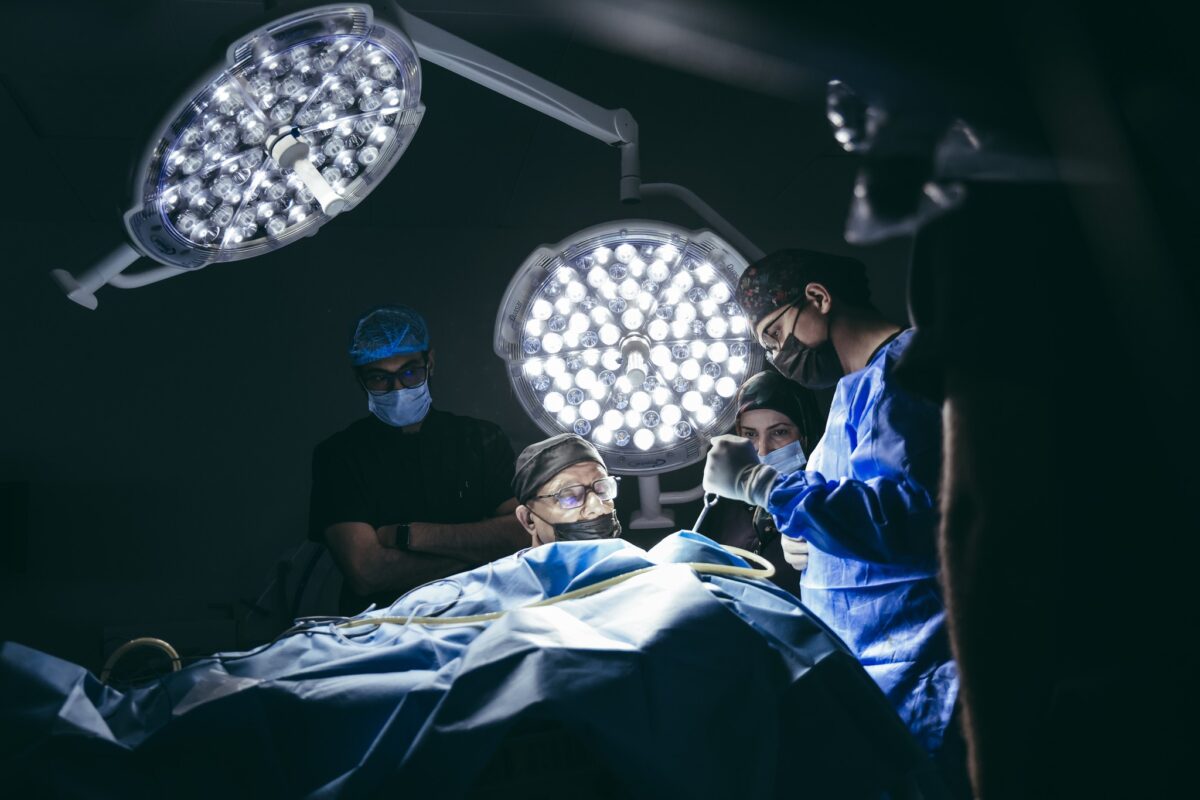 عملية زراعة قوقعة ناجحة لطفلة في مستشفى فينيسيا