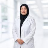 الدكتورة ماجدة الشكري، استشاري أمراض باطنة وأعصاب